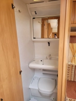                         Hobby 400 Excellent - zdjęcie 7
                        