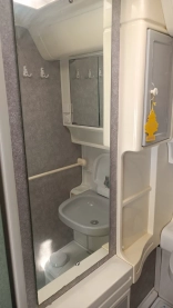                         Abi BEYERLAND - zdjęcie 11
                        