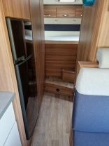                         Fiat Weinsberg Carahome 700DG - zdjęcie 15
                        