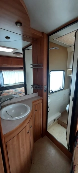                         KNAUS Azur - zdjęcie 9
                        