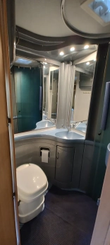                         Ford Euro Mobil - zdjęcie 13
                        