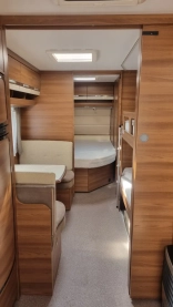                         Dethleffs Nomad 730 FKR - zdjęcie 6
                        