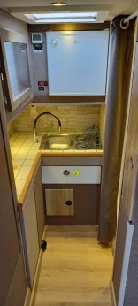                         Fiat Ducato z wysuwaną ścianą SLIDE OUT - zdjęcie 19
                        