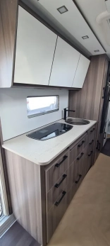                         Kabe Estate 600 GDL - zdjęcie 6
                        