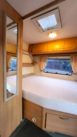                         SWIFT Celeste 2004 - zdjęcie 10
                        