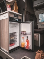                         KAMPER RANDGER R560 4X4 TRANSIT 170 KM NOWY! MODEL 2023! MOONDUST SILVER - zdjęcie 11
                        