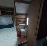                         Buerstner Averso Fifty 390 TS - zdjęcie 9
                        