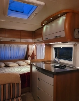                         Hobby 400 Excellent - zdjęcie 3
                        