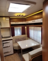                         Hobby 490 SFF Excellent - zdjęcie 9
                        