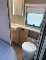                         Dethleffs 730 FKR Nomad - zdjęcie 8
                        