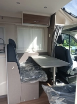                         Ford Etrusco 7.3 SF - zdjęcie 9
                        