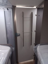                         Ford Etrusco 7.3 SF - zdjęcie 14
                        