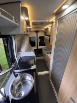                         Ford Transit MK9 AWD Kamper Wyprawowy 4x4 Karmann Dexter 570 Randger - zdjęcie 14
                        