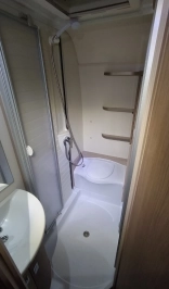                         Burstner Averso 465ts solar aku przedsionek 4-5 osób - zdjęcie 8
                        