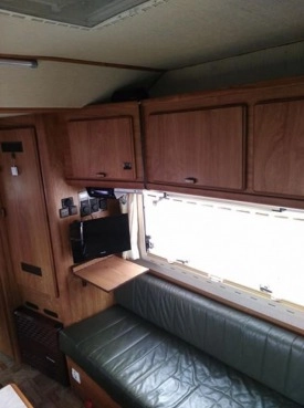                         Fiat Ducato Hymer 2,5D - gotowy do sezonu - zdjęcie 11
                        