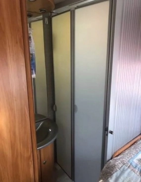                         Burstner Fiat Ducato z 2006 roku - zdjęcie 12
                        