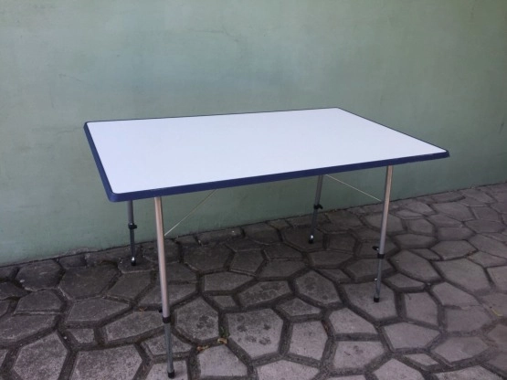                         Stolik turystyczny - zdjęcie 1
                        