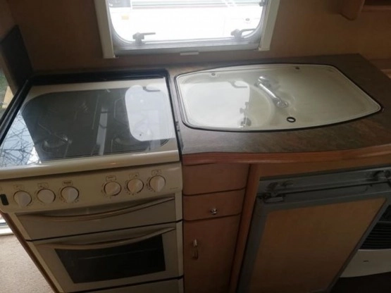                         Przyczepa Kempingowa Abbey Freestyle 520 4/5 osobowa - zdjęcie 3
                        