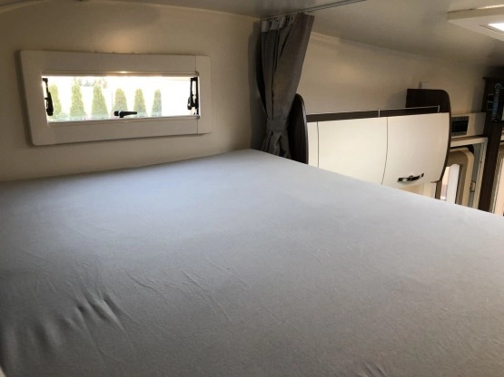                         Kampery do wynajęcia kamper wynajem campera camper Benimar 363 Sport - zdjęcie 20
                        