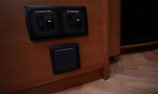                         Lunar CLUBMAN NOWY MODEL DMC 1200 kg - zdjęcie 35
                        