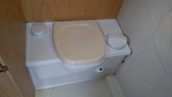                         Kemping Szrot Łazienka do przyczepy kempingowej lub kampera - zdjęcie 3
                        