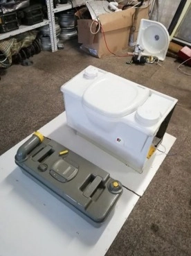                         Toaleta THETFORD C2 z kaseta - zdjęcie 2
                        