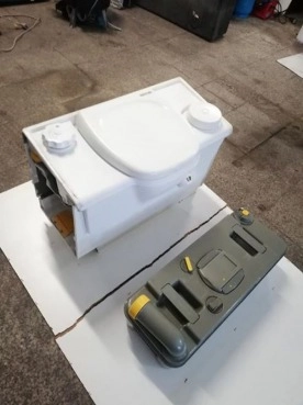                         Toaleta THETFORD C2 z kaseta - zdjęcie 3
                        