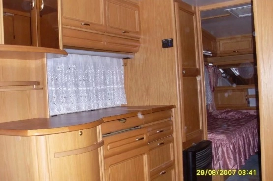                         Przyczepa Tabbert Comtesse z 1999 - zdjęcie 4
                        