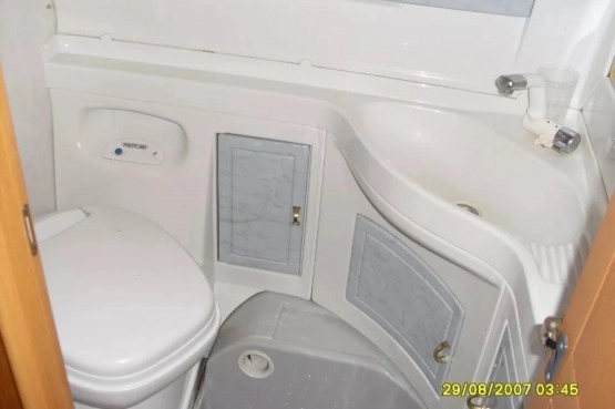                         Przyczepa Tabbert Comtesse z 1999 - zdjęcie 6
                        