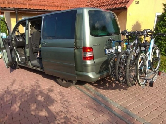                         Sam osobowy WV T5 Multivan 2,5 TDI 130 km, przebieg 411 tys. - zdjęcie 12
                        