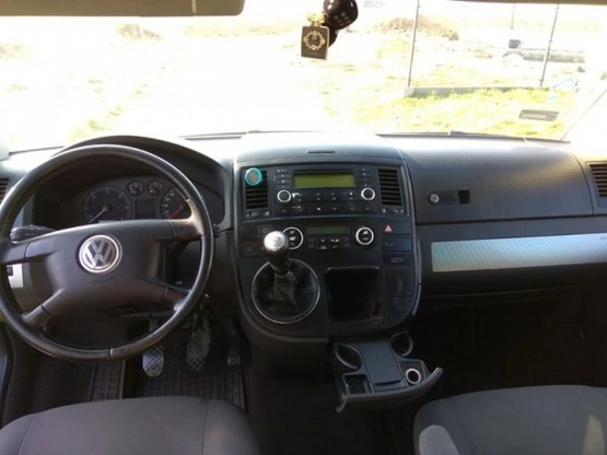                         Sam osobowy WV T5 Multivan 2,5 TDI 130 km, przebieg 411 tys. - zdjęcie 15
                        