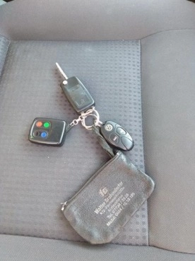                         Sam osobowy WV T5 Multivan 2,5 TDI 130 km, przebieg 411 tys. - zdjęcie 9
                        