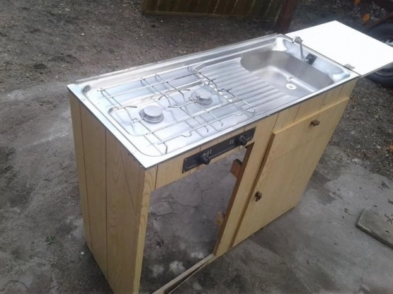                         Zlewozmywak z kuchenką - zdjęcie 3
                        