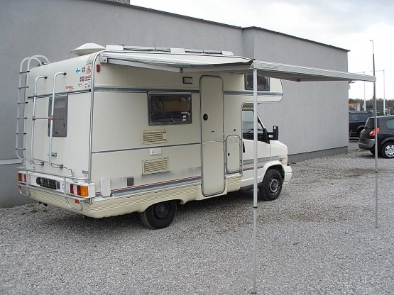                         Ducato Burstner 1.9 TD 82 KM stan idealny - zdjęcie 2
                        