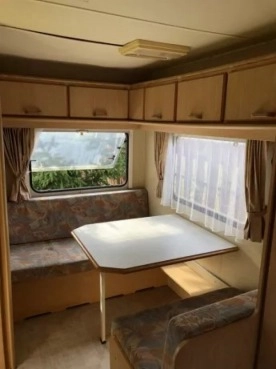                         Przyczepa kempingowa CHATEAU La Car Trophee 400 ZAREJESTROWANA i OC - zdjęcie 2
                        