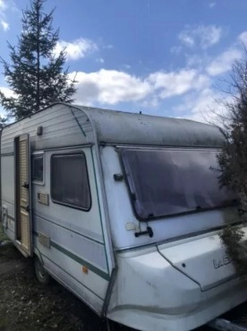                         Przyczepa kempingowa CHATEAU La Car Trophee 400 ZAREJESTROWANA i OC - zdjęcie 6
                        