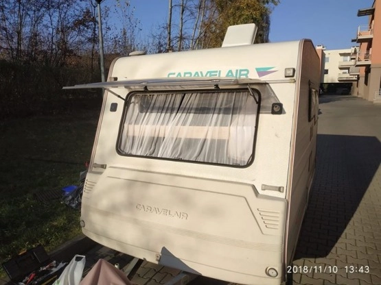                         Sprzedam przyczepę kempingową produkcji francuskiej marki CARAVELAIR model BAMBA 330 - zdjęcie 6
                        