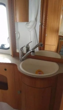                         Przyczepa Hymer-Eriba Nova 530 LE - zdjęcie 18
                        