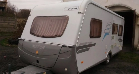                         Przyczepa Hymer-Eriba Nova 530 LE - zdjęcie 2
                        