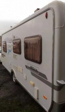                         Przyczepa Hymer-Eriba Nova 530 LE - zdjęcie 3
                        