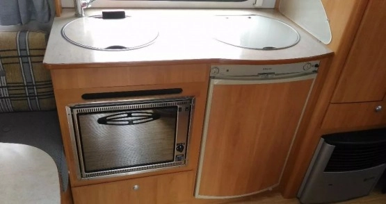                         Przyczepa Hymer-Eriba Nova 530 LE - zdjęcie 6
                        