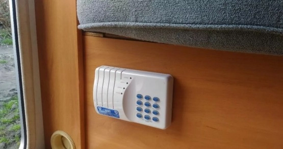                         Przyczepa Hymer-Eriba Nova 530 LE - zdjęcie 7
                        