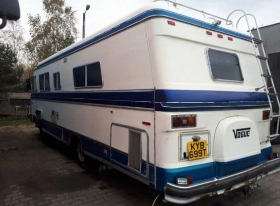                         Kamper z 1978 roku, Dodge 7.5 benzyna - lpg, automat - zdjęcie 3
                        