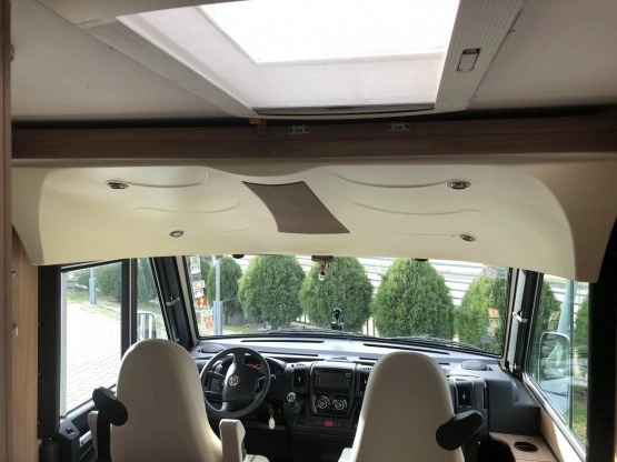                         Pilote G 600 LGA Aventura Fiat Ducato 2.3 diesel 130KM - zdjęcie 1
                        