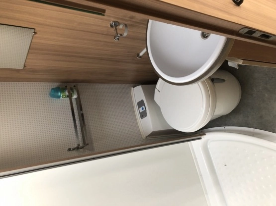                         Pilote G 600 LGA Aventura Fiat Ducato 2.3 diesel 130KM - zdjęcie 5
                        