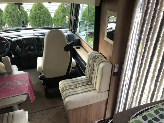                         Pilote G 600 LGA Aventura Fiat Ducato 2.3 diesel 130KM - zdjęcie 6
                        