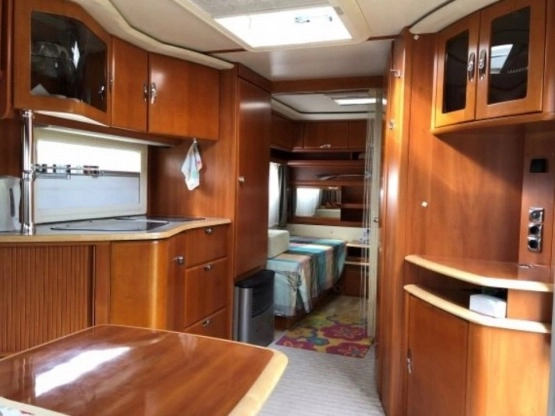                         PRZYCZEPA KEMPINGOWA Tabbert Pucini 560 - zdjęcie 9
                        