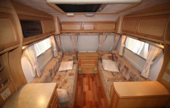                         Przyczepa Compass 514 z 2005 roku - zdjęcie 29
                        