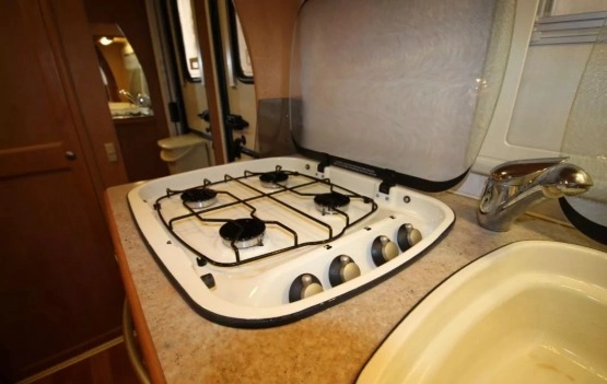                         Przyczepa Compass 514 z 2005 roku - zdjęcie 6
                        