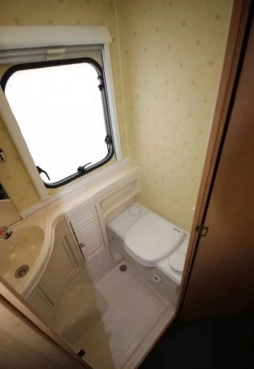                         Przyczepa Abbey 514 z 2003 roku - zdjęcie 11
                        